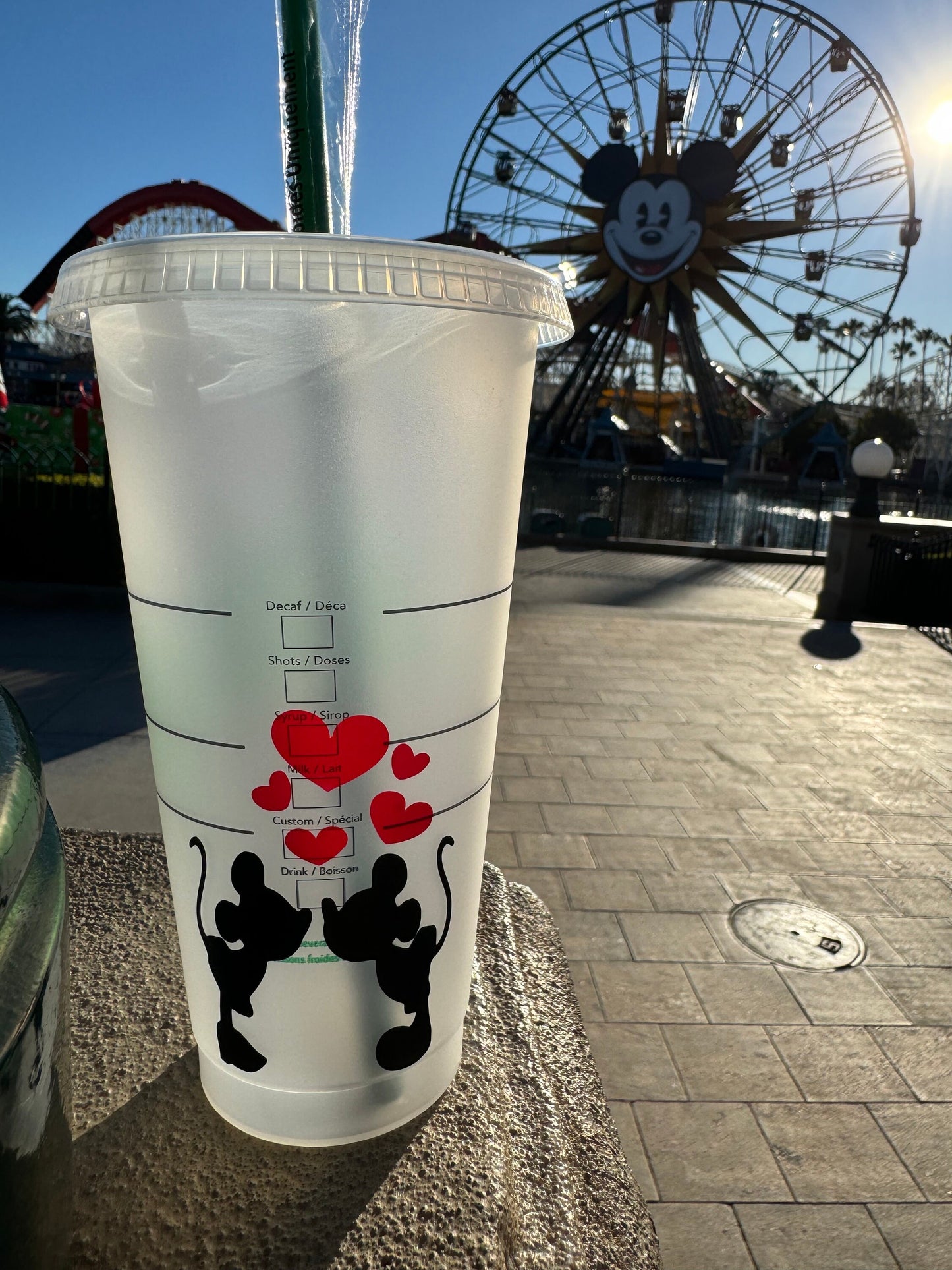 Heart Mickey and Minnie Cup